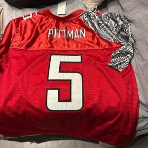 Large 5 Utah football jersey